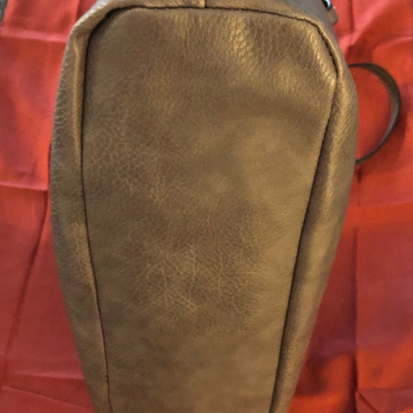 Handbag - Picture 2 of 4